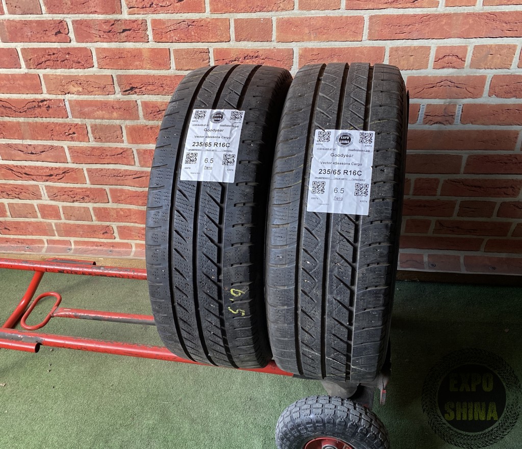 Goodyear Vector 4Seasons Cargo 235/65 R16C 113S к