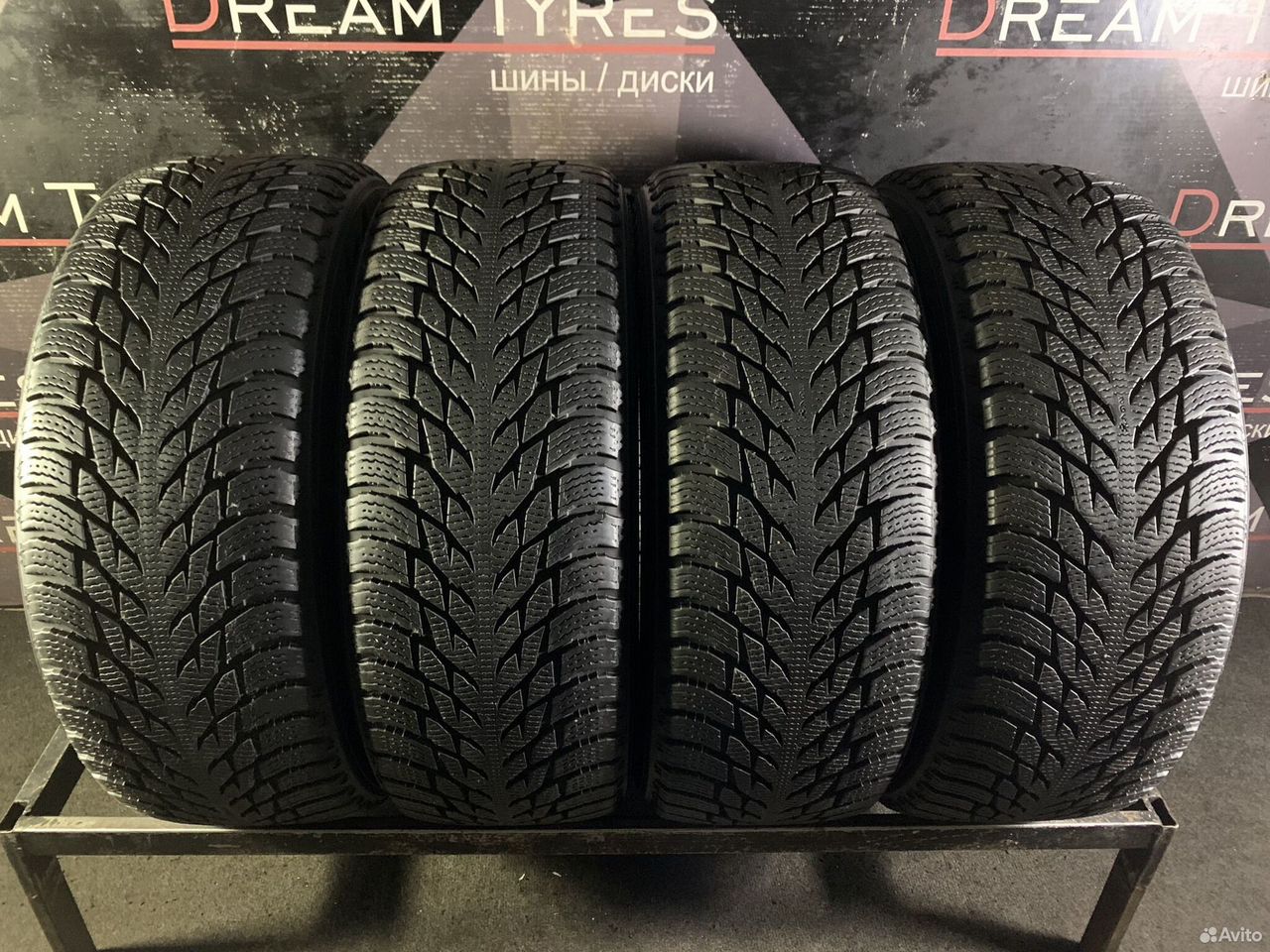 Nokian Tyres Hakkapeliitta R3 SUV 235/55 R18 104R