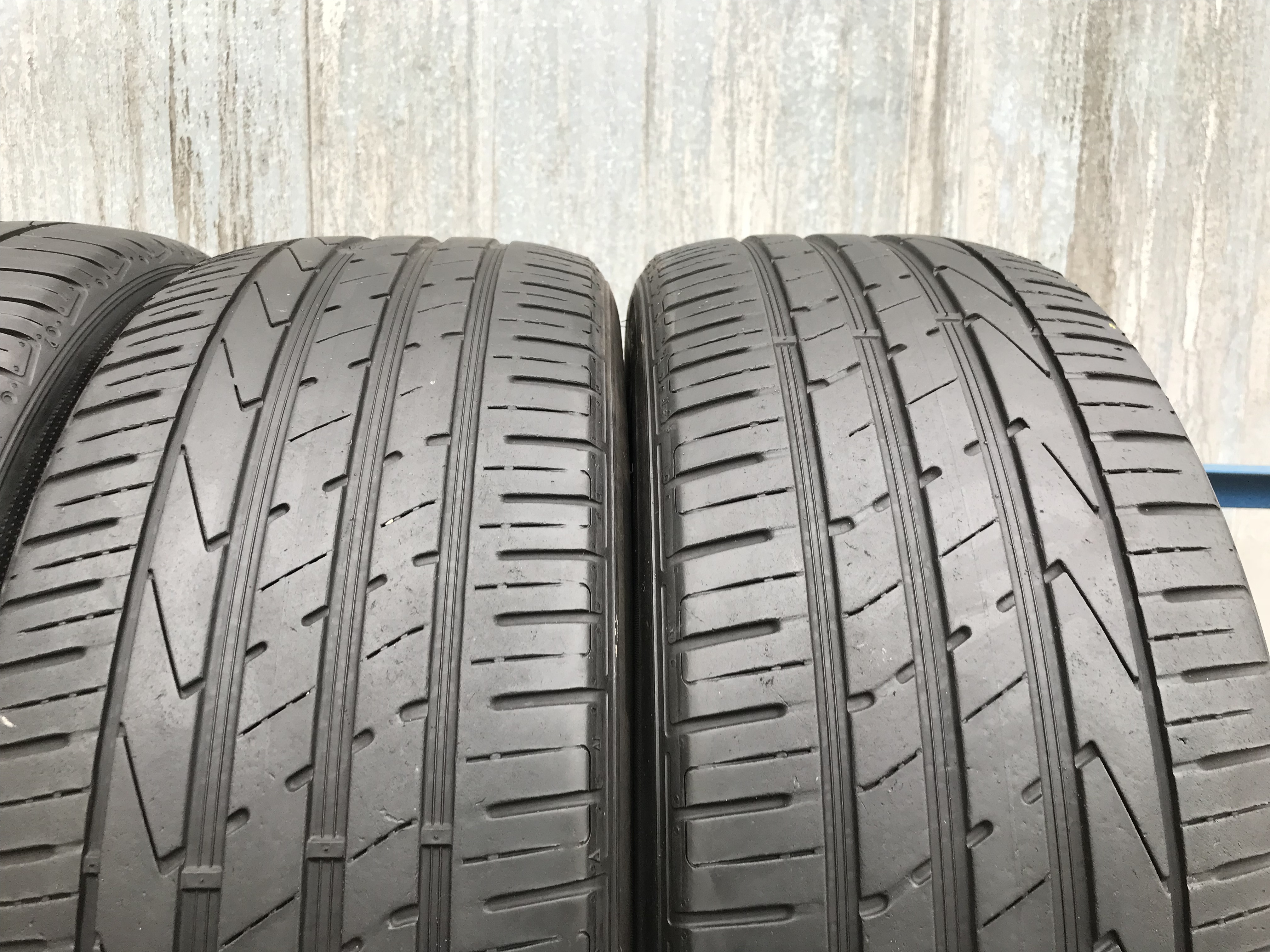 3.325. Hankook Ventus s1 evo2. Hankook s1 EVO. 235/55/18 Ханкук s1. 285/45 R21.