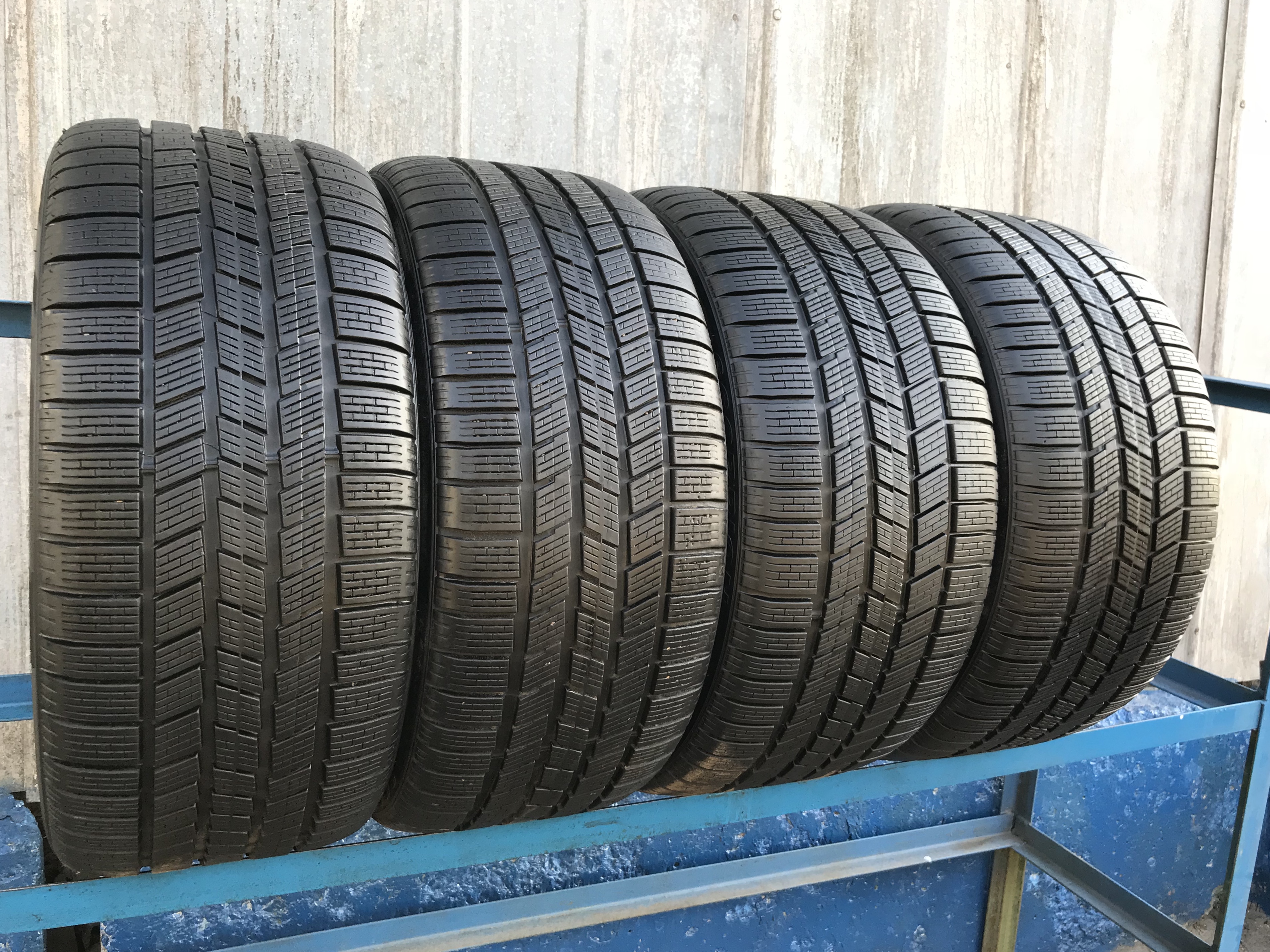 265 55 r19 зимние. Pirelli Scorpion Ice Snow. Шины зимние 285\35\21-325\30\21. Шины зимние Zeta 285\35\21-325\30\21. Зимняя резина Continental 285/35 21 325/30 r21.