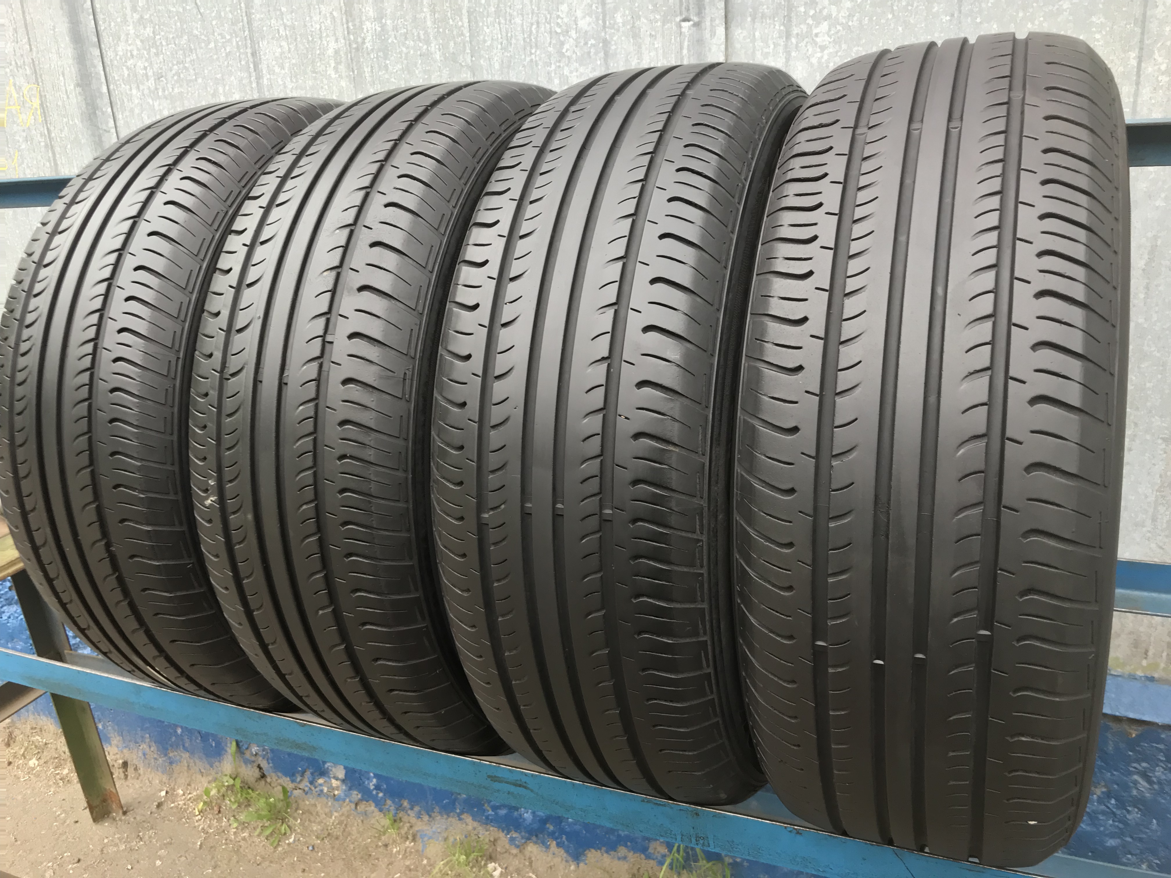 Резина летняя r17 255 60. Шины 235/50 r19 Ханкук. 255 45 R19 Continental Sport contact 5. 235/50 R19. Резина 235 50 19.