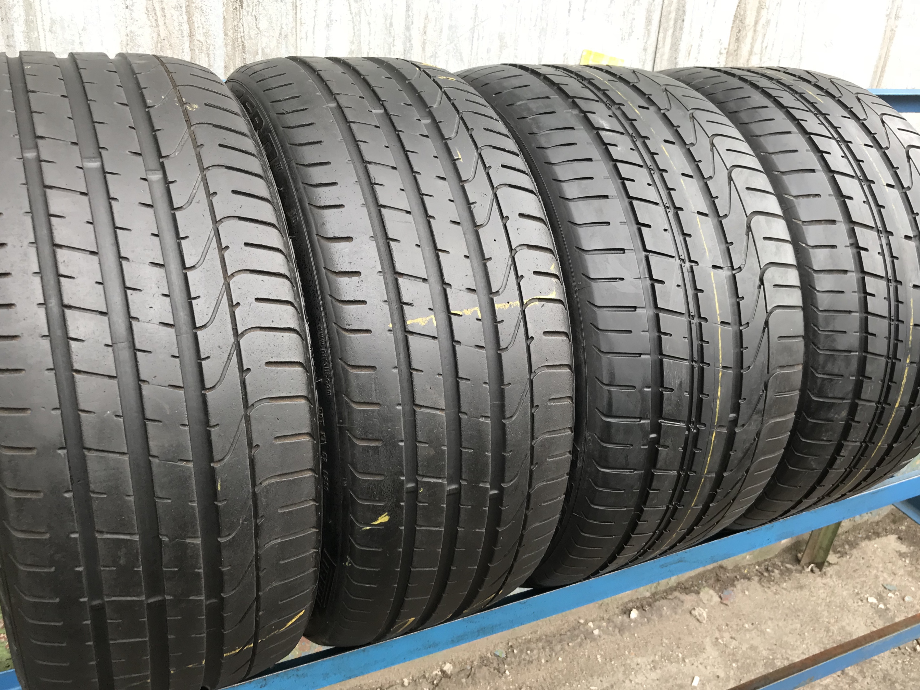 Шины 295 30 r19. Pirelli PZERO 315/35 r21. Резина 335 35 r20. P Zero 275 40 21. P Zero 275 40 20.