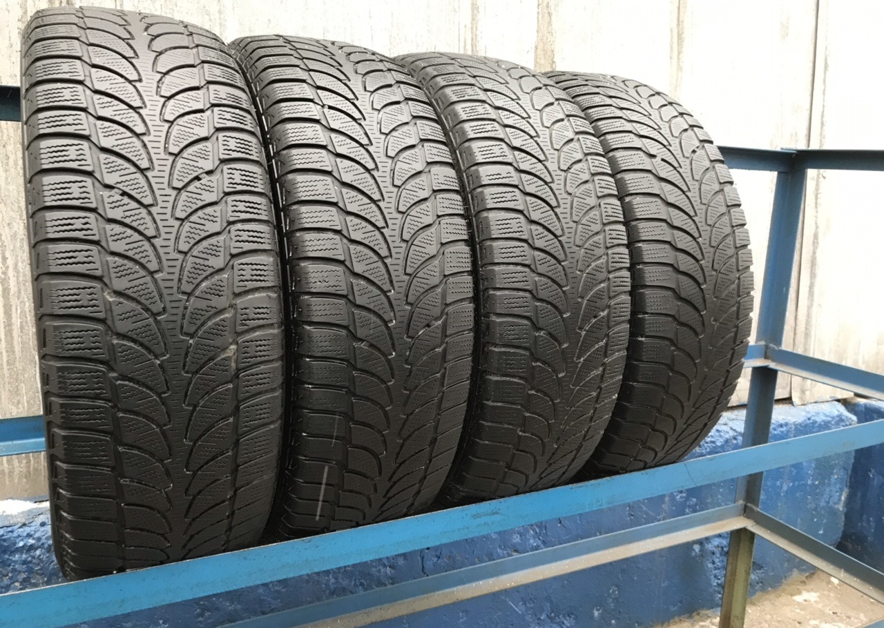 Blizzak lm 80 evo. 235/65 R17 зима.