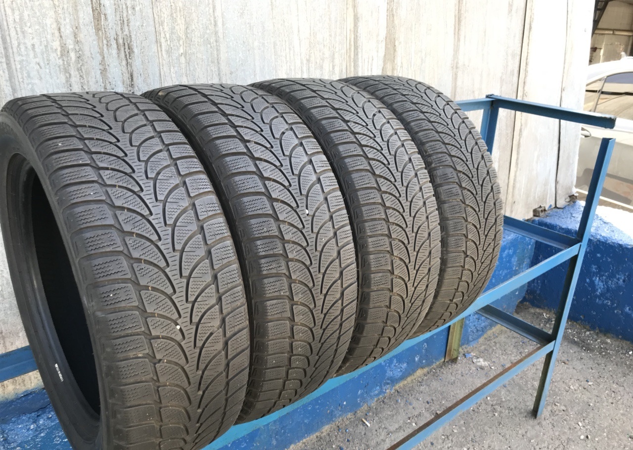 Шины bridgestone blizzak lm 80 evo. Gislaved Euro Frost 5. Данлоп шины 235 65 17 зима Калининграде одиночки б у. Автомобильная шина Bridgestone Blizzak LM-80 225/55 r18 98v зимняя.