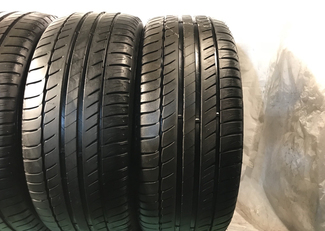 225/50 R17