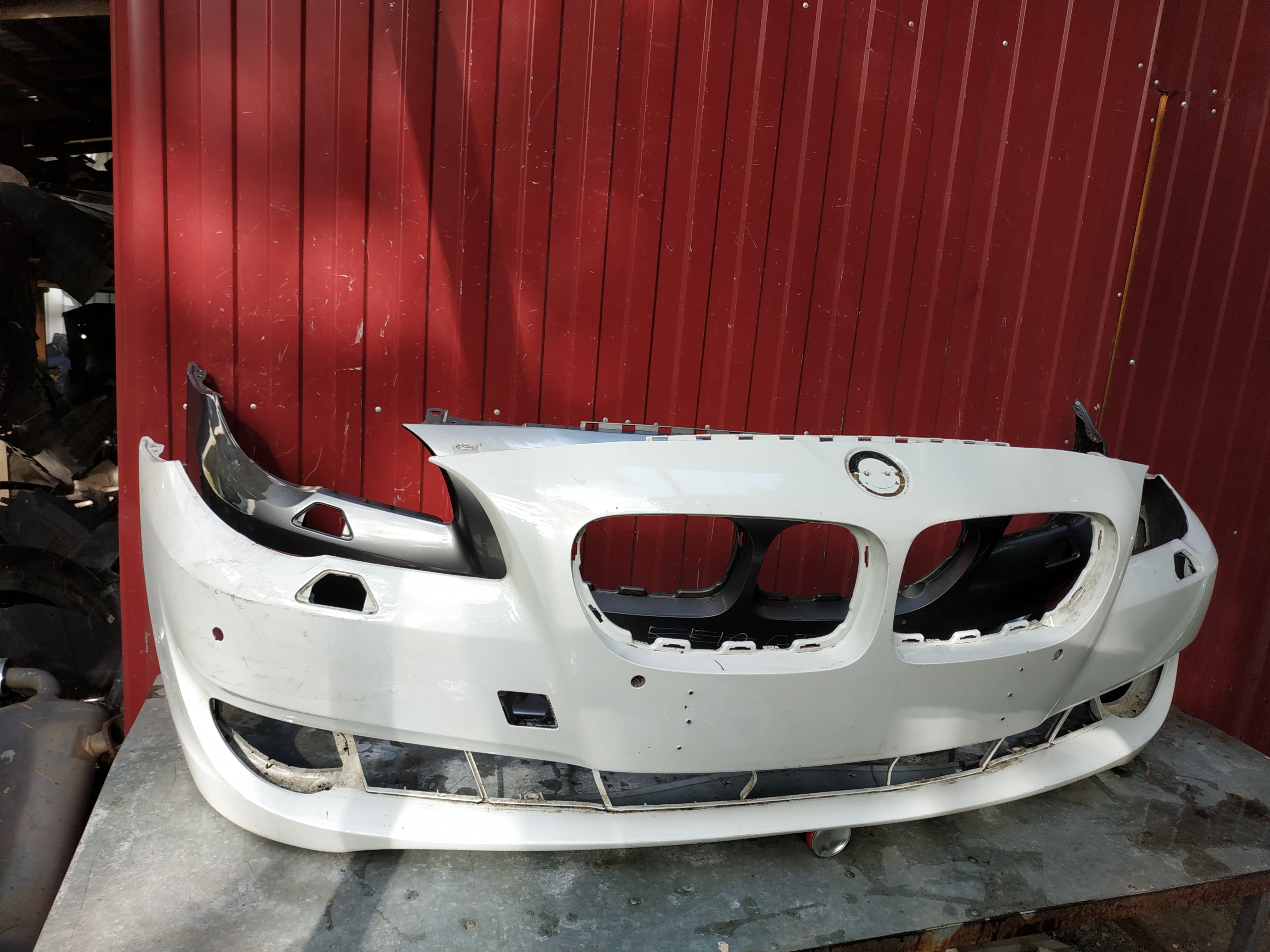 Бампер 11. Бампер передний fortuner 15-. Бампер 11. Бампер 11. Передний бампер джетта 5.