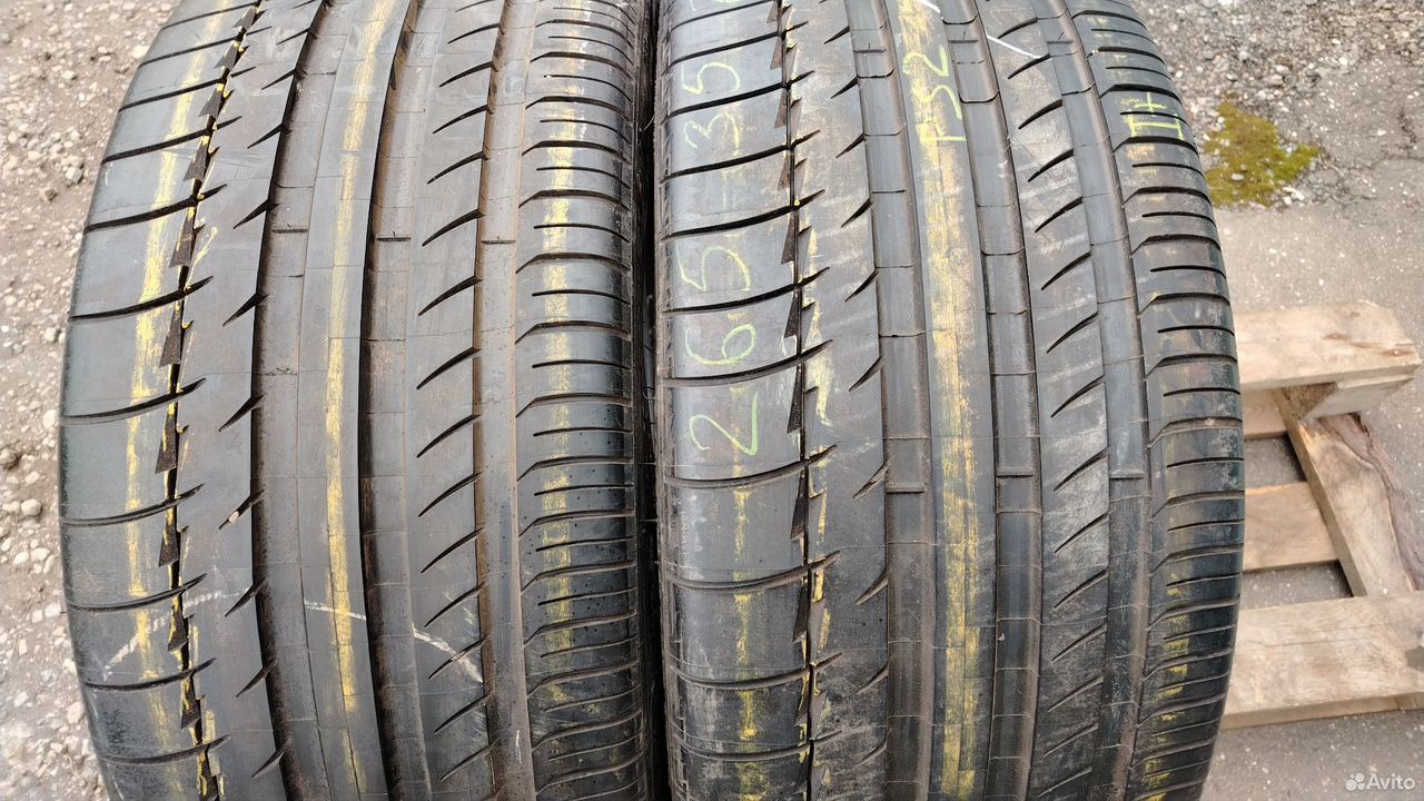 Michelin Pilot Sport 2 265/35 R21