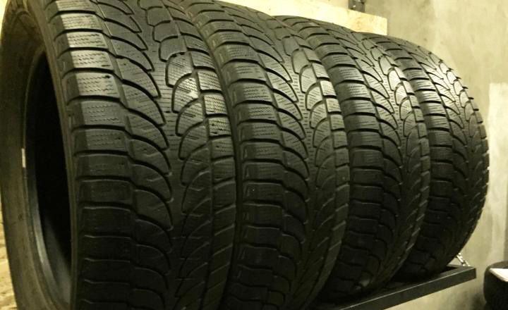 Bridgestone Blizzak LM-80 Evo 235/60 R18
