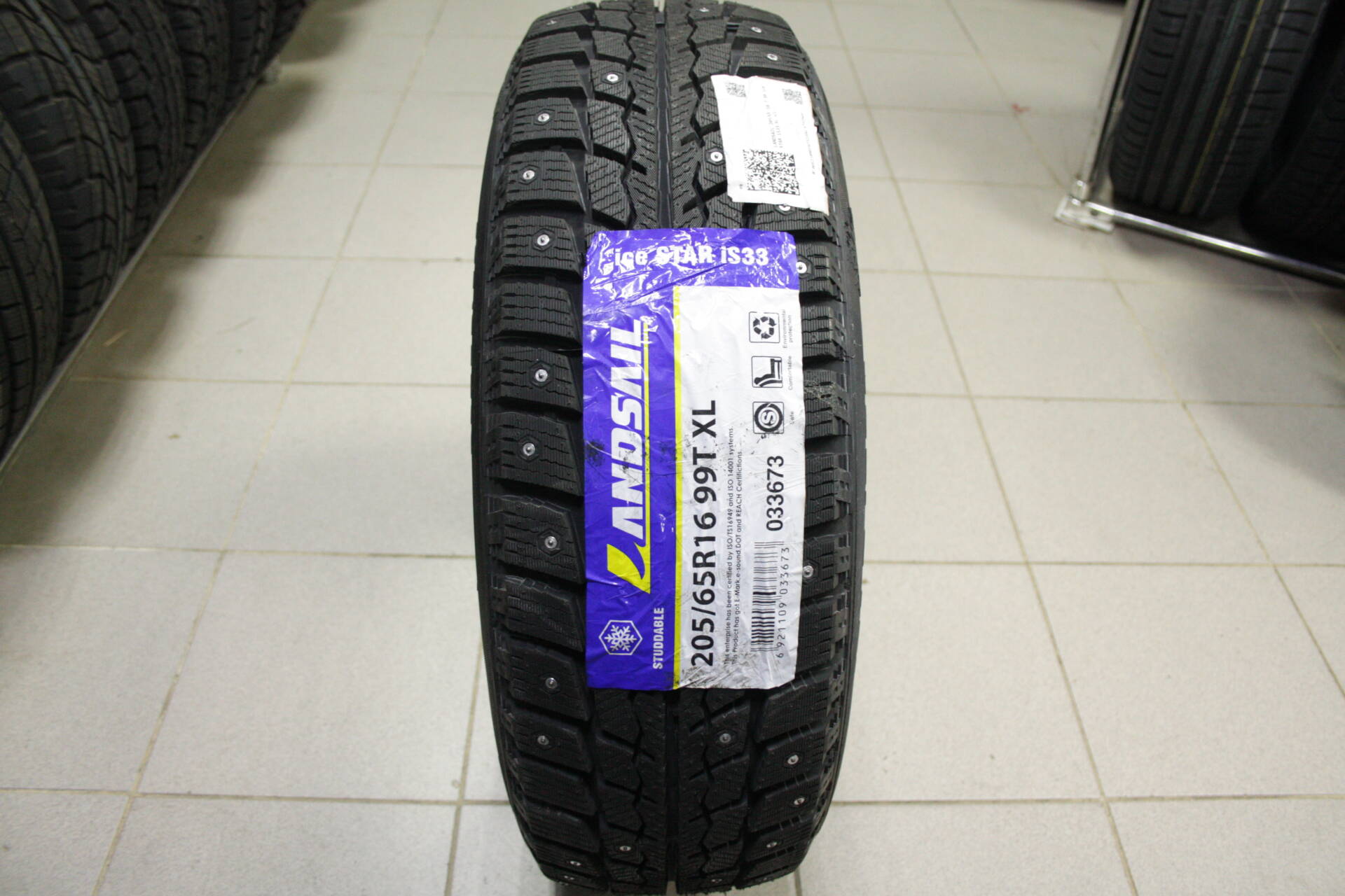 Ikon Tyres Nordman 8 205/65 R16 99T