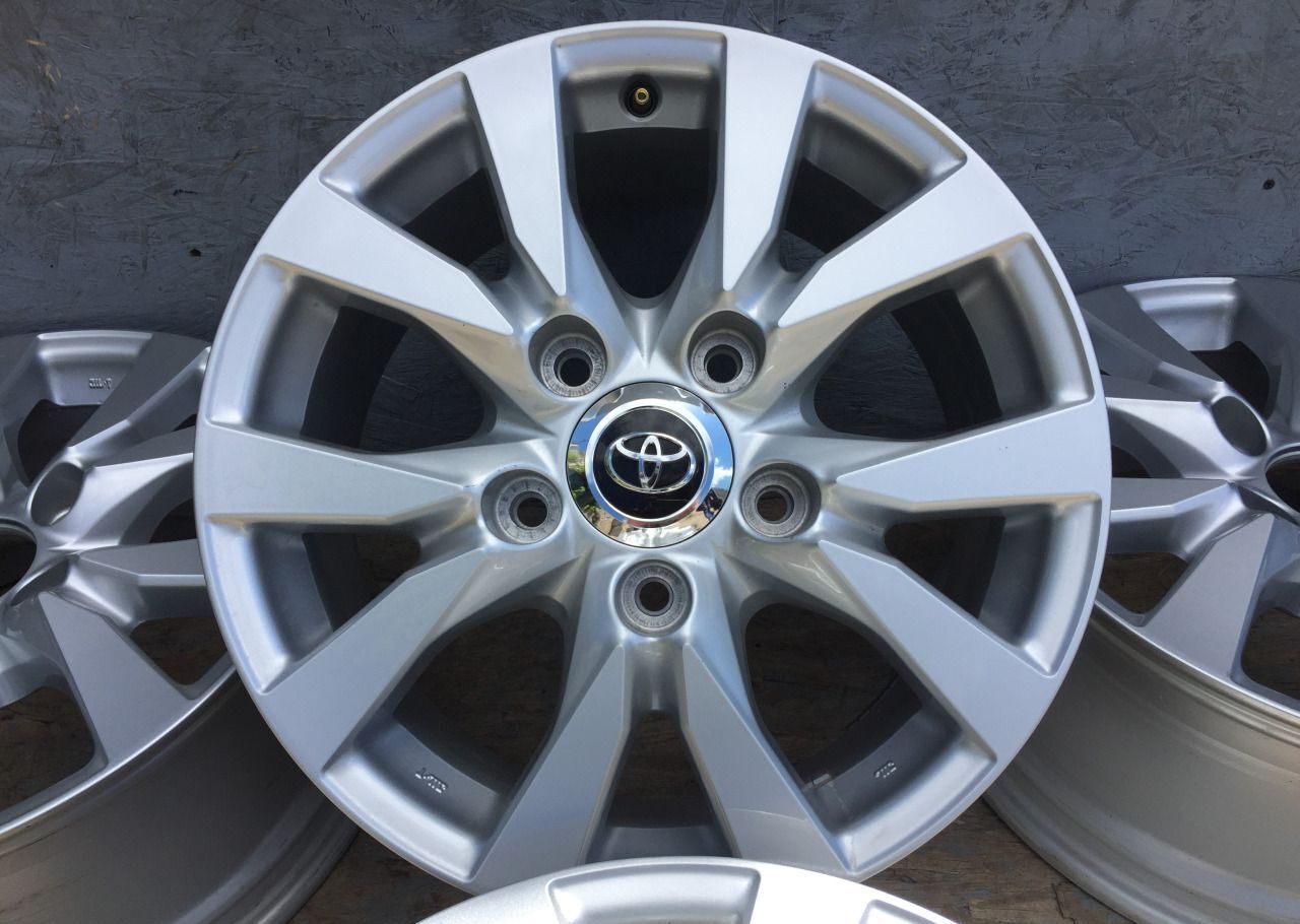 Диски оригинал Toyota Land Cruiser 200 R18