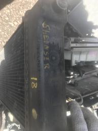 Радиатор  Jeep Grand Cherokee 