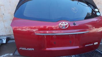 Дверь 5я Toyota Fielder 140 
