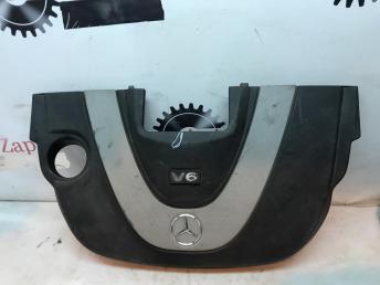 Накладка двигателя декоративная Mercedes W251 R А2720101167 А2720101167