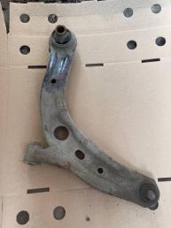 Рычаг передний левый Mazda MPV LC6234350C