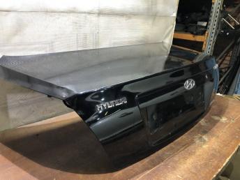 Крышка багажника Hyundai Elantra XD 692002D590