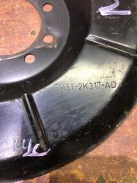 Пыльник тормозного диска Mazda 3 BK 3M51-2K317-AD