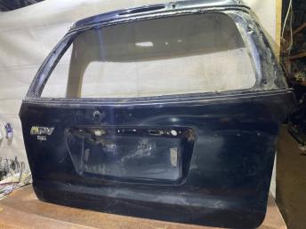 Крышка багажника Mazda MPV 