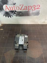 Блок управления SRS Mazda Demio DY3W D46157K30