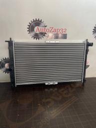 Радиатор охлаждения Chevrolet Lanos 96182261