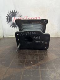 Кронштейн усилителя заднего бампера Kia Sportage  86641F1500