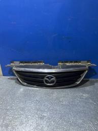 Решетка радиатора Mazda MPV 