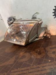 Фара левая Mazda MPV LD47510L0C