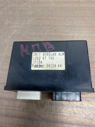 Блок электронный Mazda MPV  LC6267790