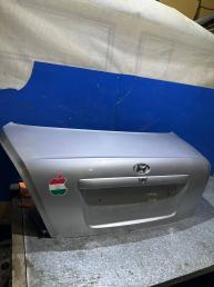 Крышка багажника Hyundai Elantra XD 692002D060
