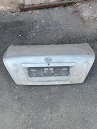 Крышка багажника Hyundai Elantra XD 692002D060