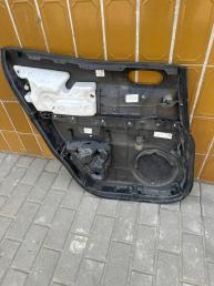 Обшивка двери задней правой Mazda CX 7 EG21-6853Z