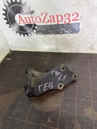 Кронштейн ГУР Hyundai Getz 5721007010