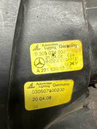 Фара противотуманная правая Mercedes W221  A2218200256