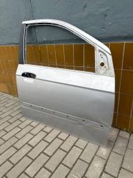 Дверь передняя правая Hyundai Getz 761211C010