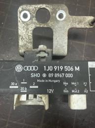 Блок управления вентилятором Volkswagen  1J0919506M