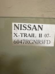 Стекло передней правой двери Nissan X-Trail T31 80300JG00E