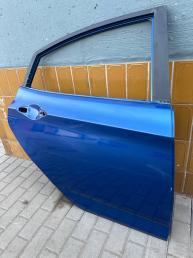 Дверь задняя правая Hyundai Solaris 1 770044L000