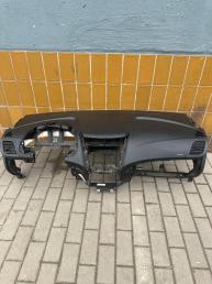 Торпедо Hyundai Solaris 1 847104L200RY