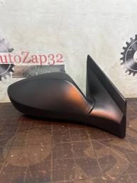 Зеркало правое Hyundai Solaris 1 87620-4L030