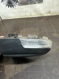 Поворотник зеркало левый Skoda Yeti 5N0949101B