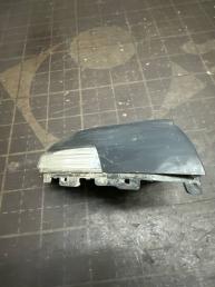 Поворотник зеркало левый Skoda Yeti 5N0949101B