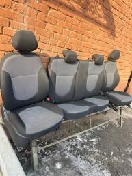 Сиденья комплект Hyundai Solaris 1    88200-4L070