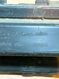 Заглушка в передний бампер левый Kia Rio 3 29135-4L000