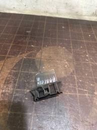 Резистор отопителя Nissan Amera N16 271508H300