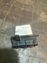 Резистор отопителя Nissan Amera N16 271508H300