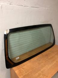 Заднее стекло Mitsubishi Pajero 3 MR492441