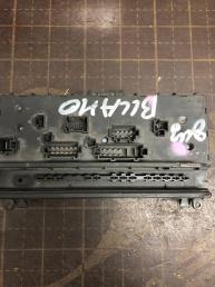 Блок предохранителей Mercedes W639 Vito Viano   A6395450401