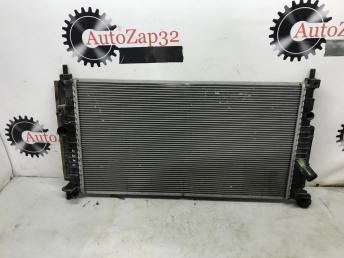 Радиатор охлаждения Mazda 3 BL 8N61-8005-AC