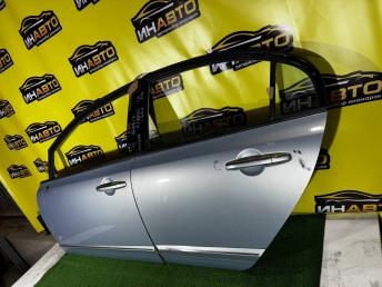 Дверь Honda Civic 4D 8 