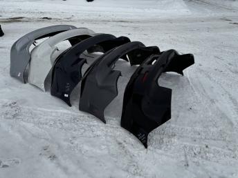 Бампер задний Mitsubishi Lancer 10 6410B832