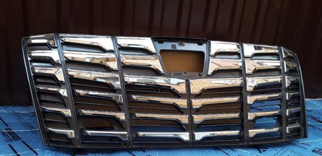 Решетка радиатора Toyota Alphard 2016 53101-58280